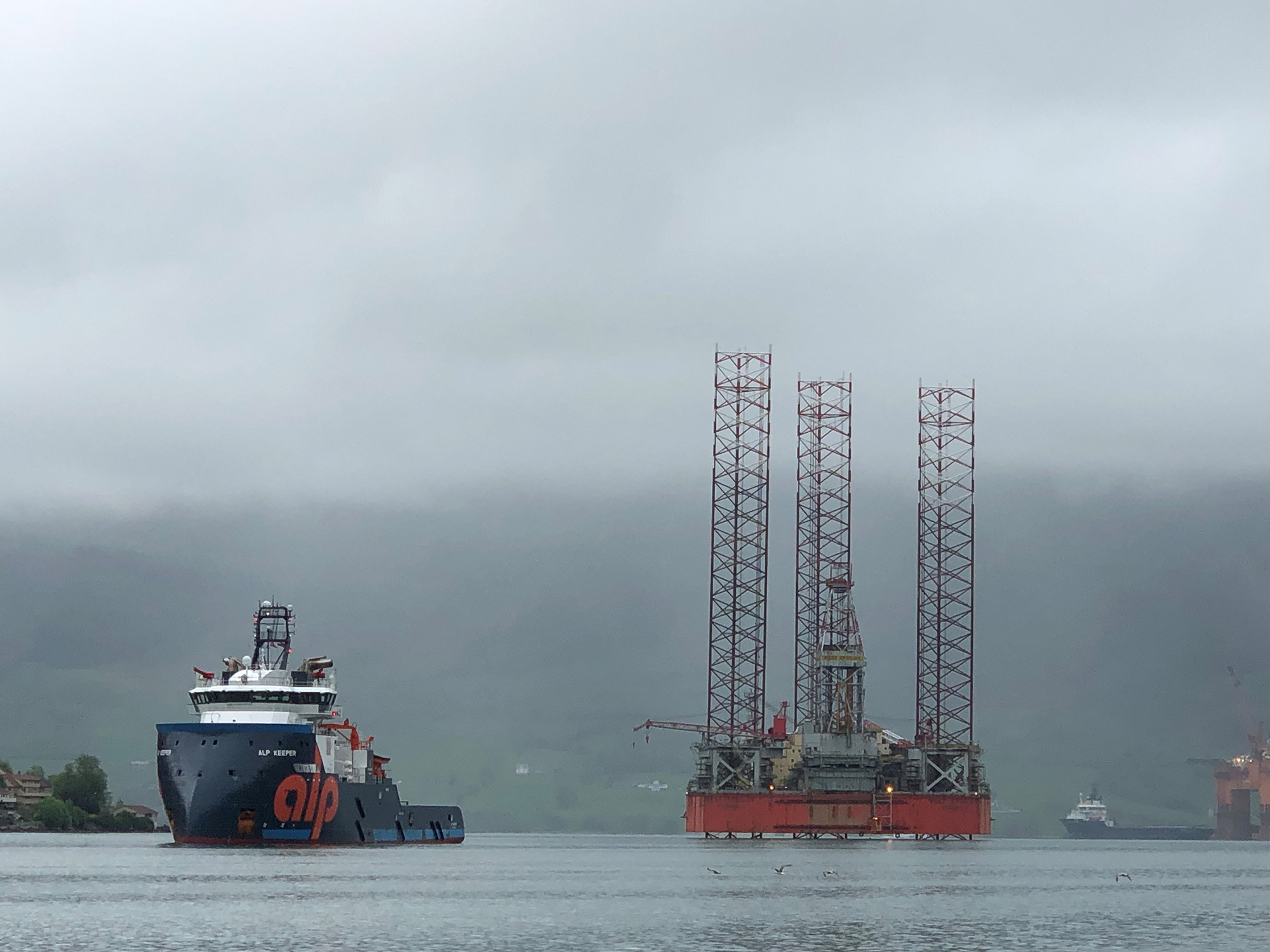 ALP Keeper arriving Ølen, Norway, with a tow on 22 May 2019.