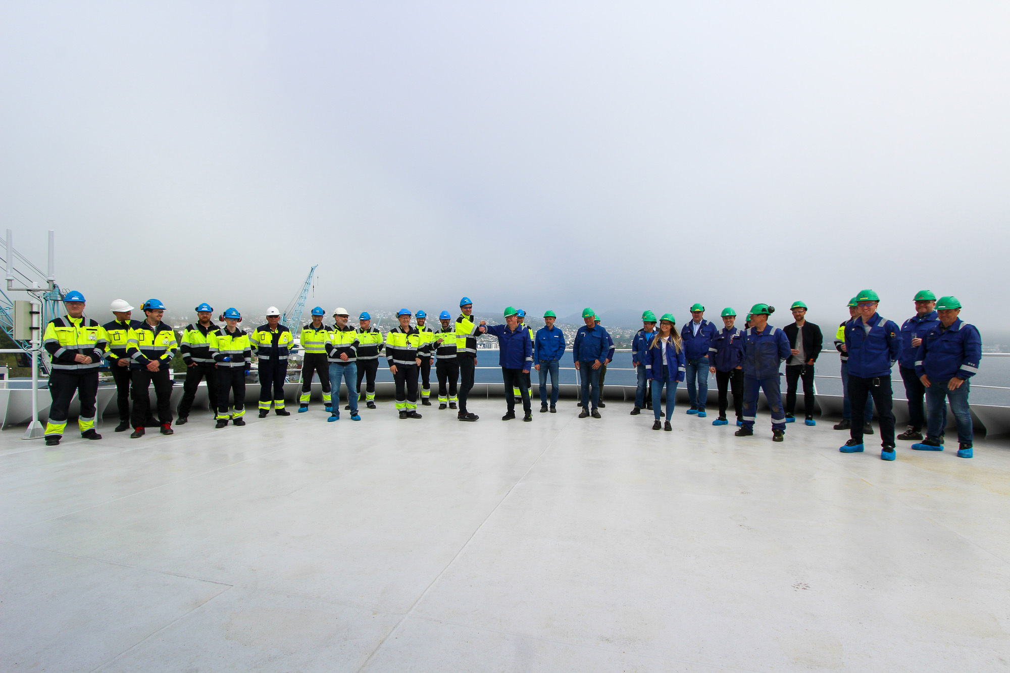 The Nexans and Ulstein teams shortly after the Nexans Aurora delivery.
